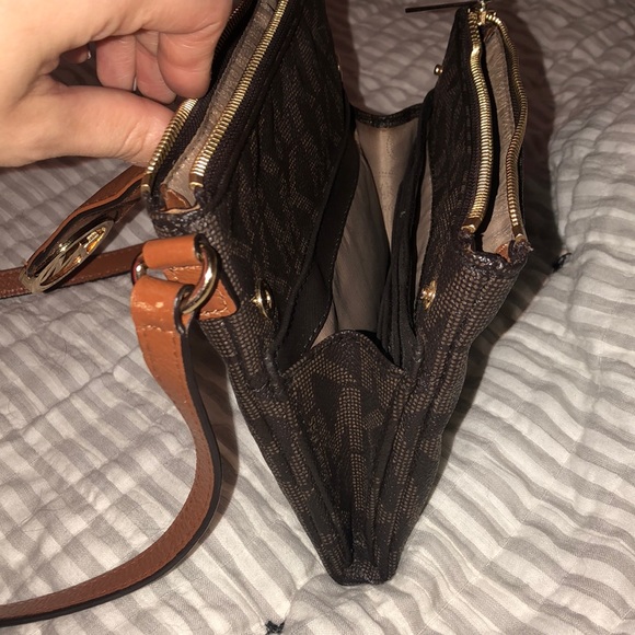 MICHAEL Michael Kors crossbody - Picture 13 of 13